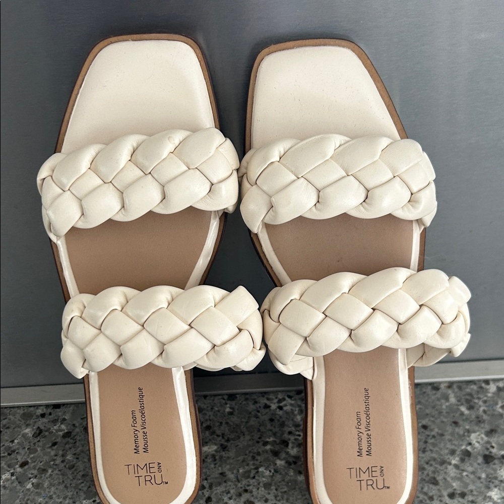 Time and Tru Women's Cream Braided Sandals